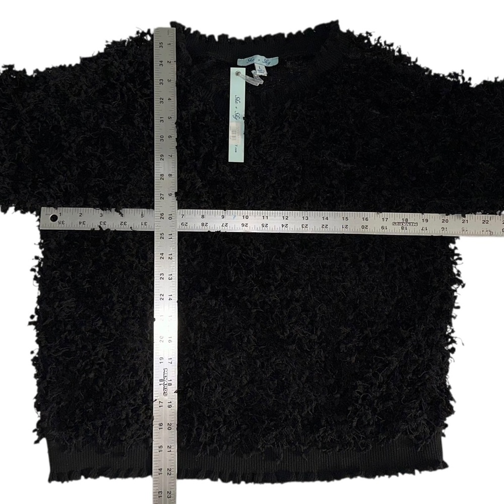 NWT Black Fuzzy Sweater Women’s Sherpa Cropped Knitted Witchy Crew Neck Size L - Picture 5 of 6